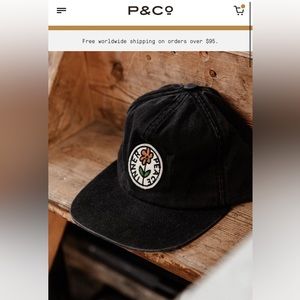 P&Co - 5 Panel black hat - New